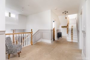 Photo 16- click for photo gallery